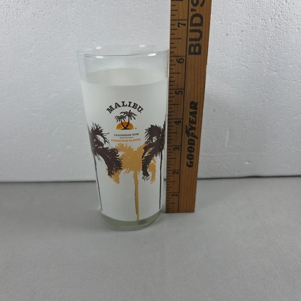 Malibu Caribbean Pineapple White Rum Liqueur Drinking‎ Glass